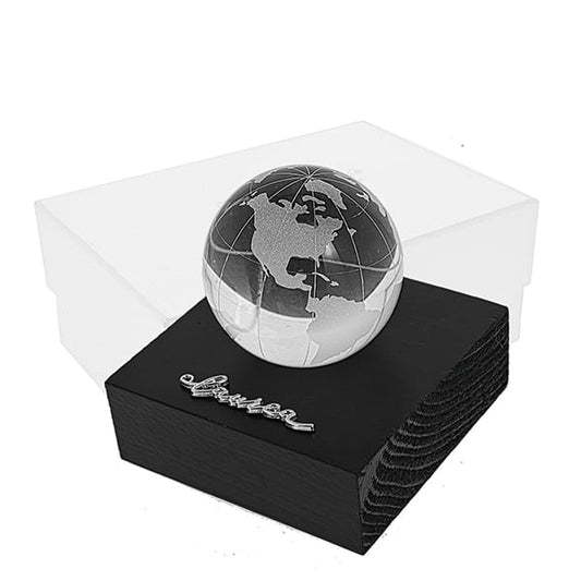 Bomboniera mappamondo led su base legno nero e scritta laurea