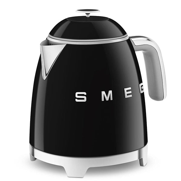 Smeg mini bollitore di colore nero